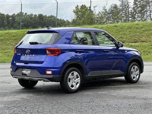 2020 Hyundai VENUE SE