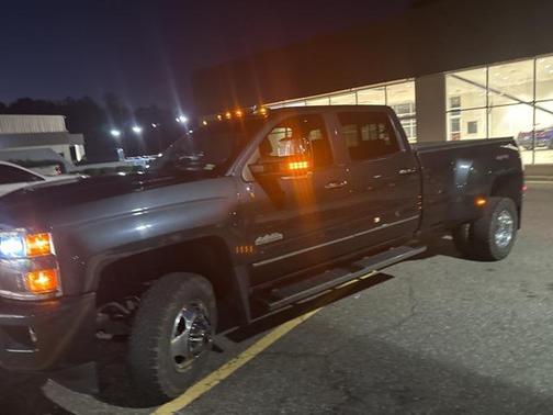2017 Chevrolet Silverado 3500 High Country