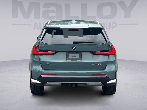Cape York Green Metallic 2024 BMW X1 xDrive28i