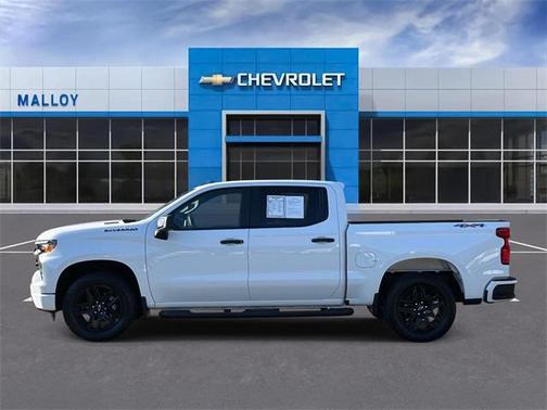 2025 Chevrolet Silverado 1500 Custom