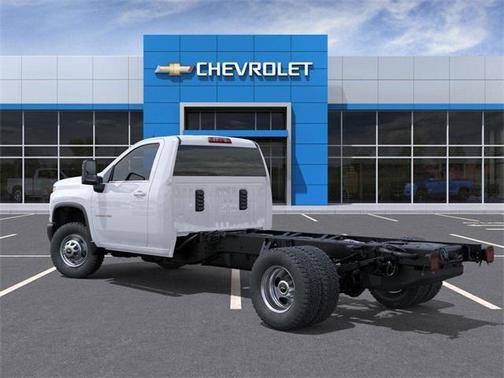 2025 Chevrolet Silverado 3500 WT