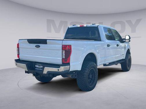 Oxford White 2021 Ford F-250 XLT