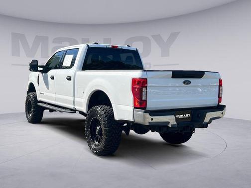 Oxford White 2021 Ford F-250 XLT