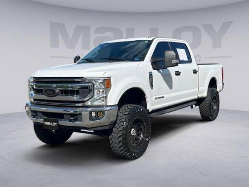 Oxford White 2021 Ford F-250 XLT