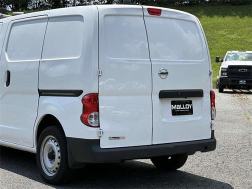 2021 Nissan NV200 S