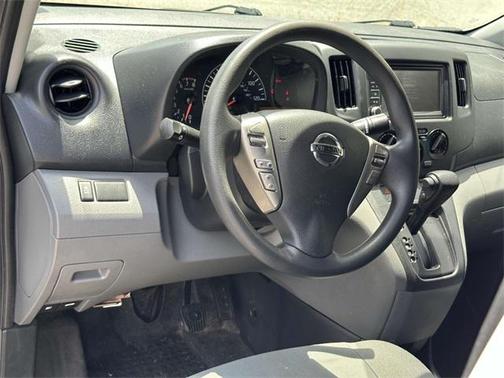2021 Nissan NV200 S