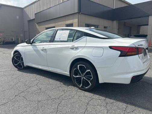 2024 Nissan Altima SR Intelligent AWD