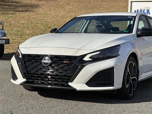 2024 Nissan Altima SR Intelligent AWD