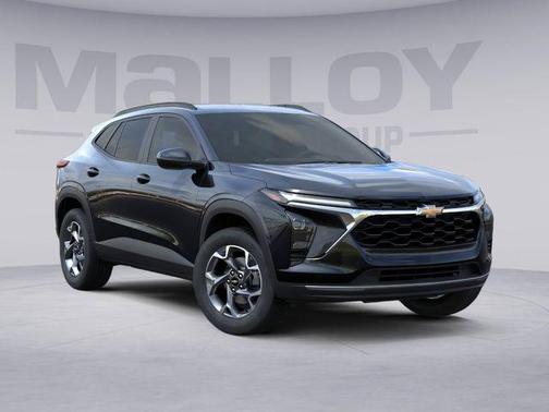 Mosaic Black Metallic 2026 Chevrolet Trax LT