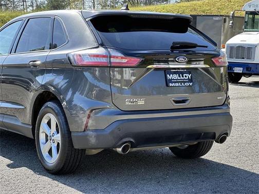 2020 Ford Edge SE