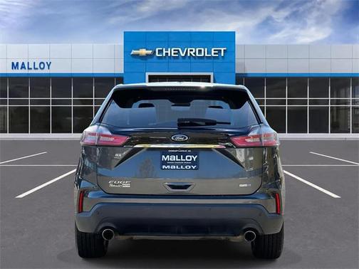 2020 Ford Edge SE