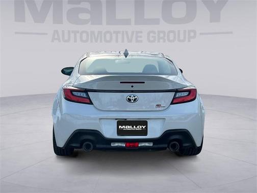 2025 Toyota GR86 Premium