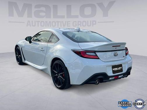 2025 Toyota GR86 Premium