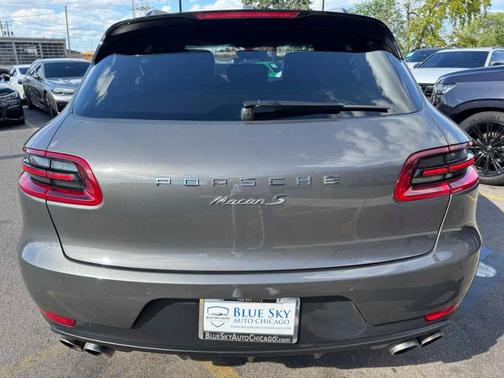 Black 2016 Porsche Macan S