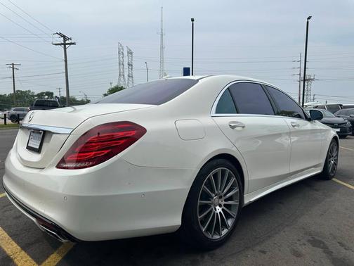2015 Mercedes-Benz S-Class S 550
