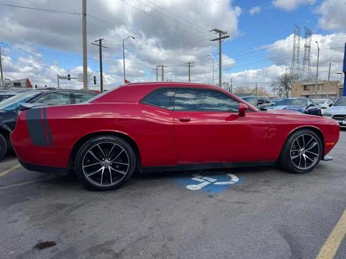 Redline Red Tricoat Pearl 2016 Dodge Challenger R/T Scat Pack