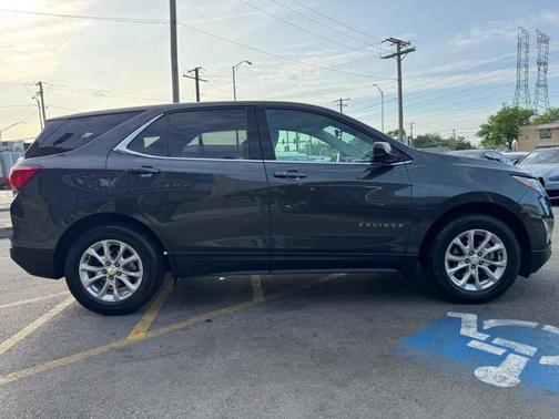 Nightfall Gray Metallic 2020 Chevrolet Equinox 2LT
