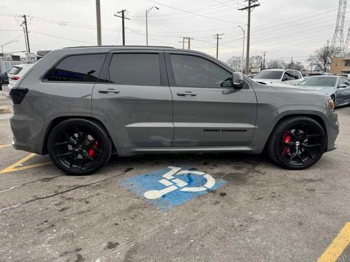2020 Jeep Grand Cherokee SRT