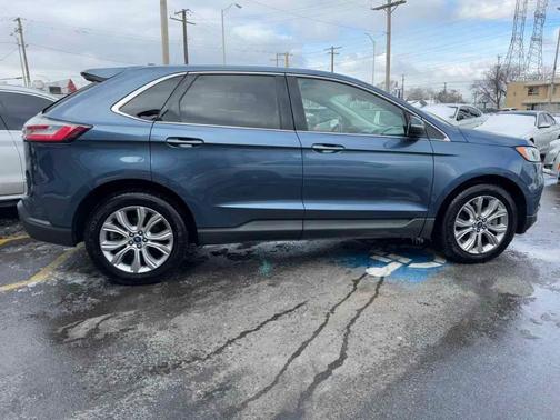 2019 Ford Edge Titanium