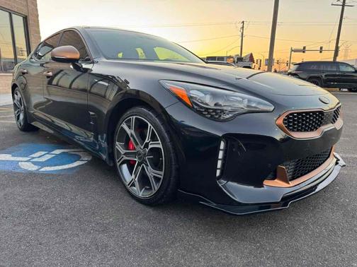 2018 Kia Stinger GT2