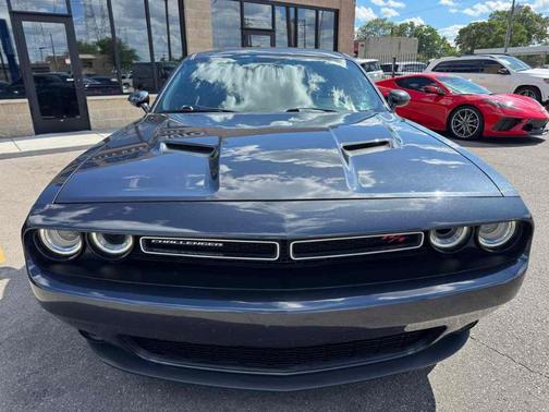 Maximum Steel Metallic 2017 Dodge Challenger R/T