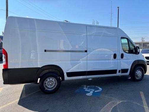 Bright White Clearcoat 2023 RAM ProMaster 3500 High Roof