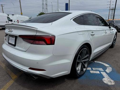 Glacier White Metallic 2019 Audi S5 3.0T Premium Plus