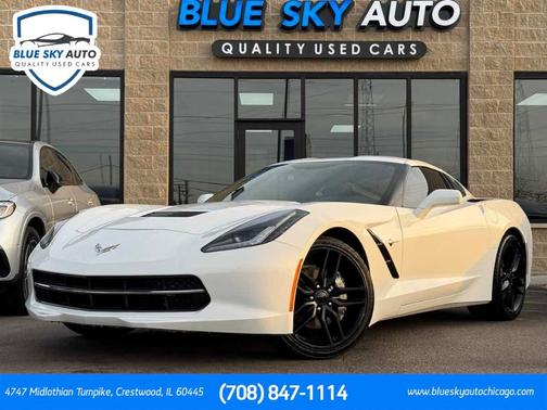 Arctic White 2018 Chevrolet Corvette Stingray