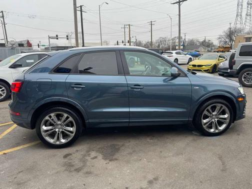 2018 Audi Q3 2.0T Premium
