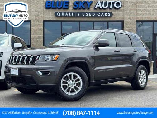 Granite Crystal Clearcoat Metallic 2019 Jeep Grand Cherokee Laredo E