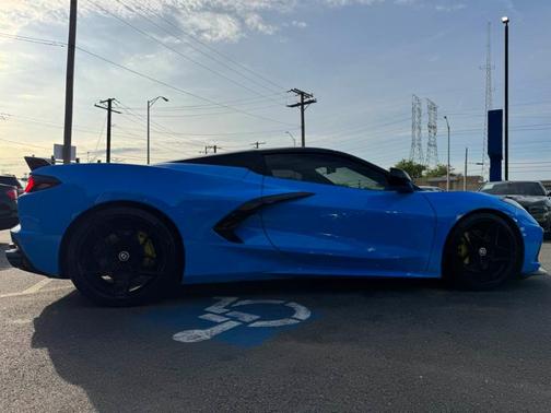 Rapid Blue 2020 Chevrolet Corvette Stingray w/2LT