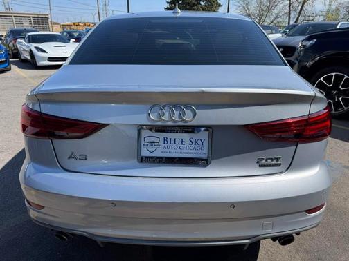 Florett Silver Metallic 2018 Audi A3 2.0T Premium