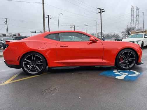 2018 Chevrolet Camaro 2LT