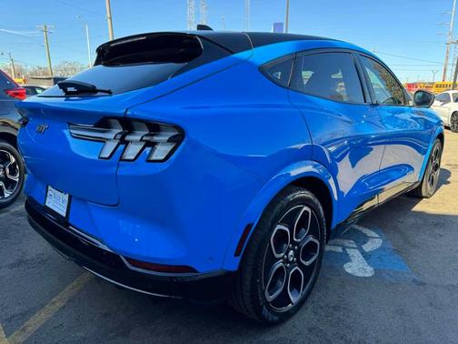 2021 Ford Mustang Mach-E GT
