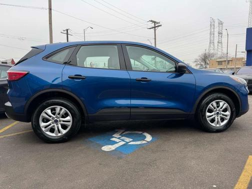 2022 Ford Escape S