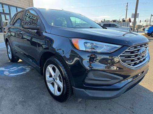 2021 Ford Edge SE