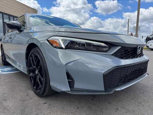 Urban Gray Pearl 2025 Honda Civic Hybrid