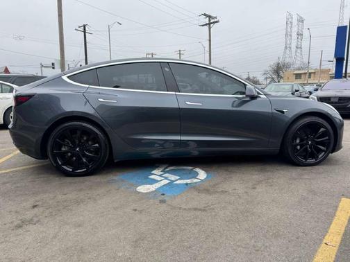 2019 Tesla Model 3 Long Range