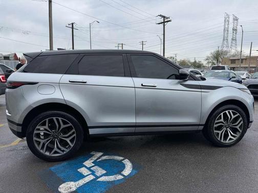 Indus Silver 2020 Land Rover Range Rover Evoque SE