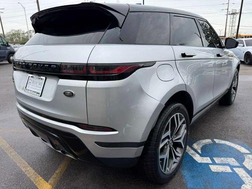 Indus Silver 2020 Land Rover Range Rover Evoque SE