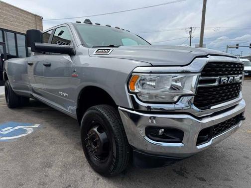 Billet Silver Metallic Clearcoat 2022 RAM 3500 Big Horn