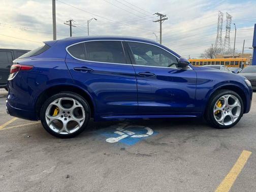 2021 Alfa Romeo Stelvio Ti