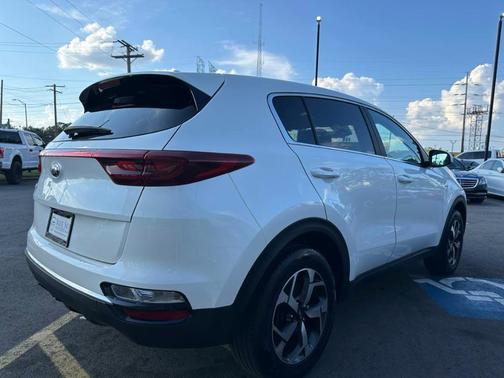 2021 Kia Sportage LX