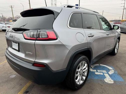 2019 Jeep Cherokee Latitude