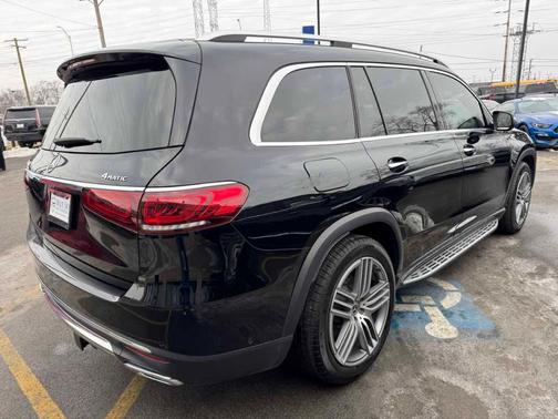 2021 Mercedes-Benz GLS 450 4MATIC