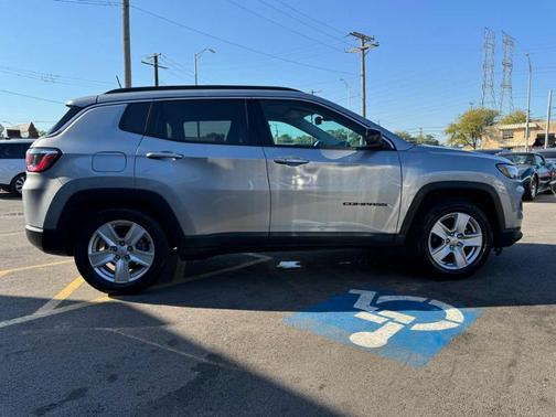 2022 Jeep Compass Latitude