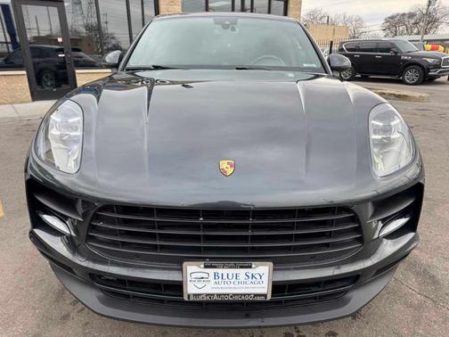 2020 Porsche Macan Base