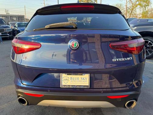 Montecarlo Blue Metallic 2018 Alfa Romeo Stelvio Base