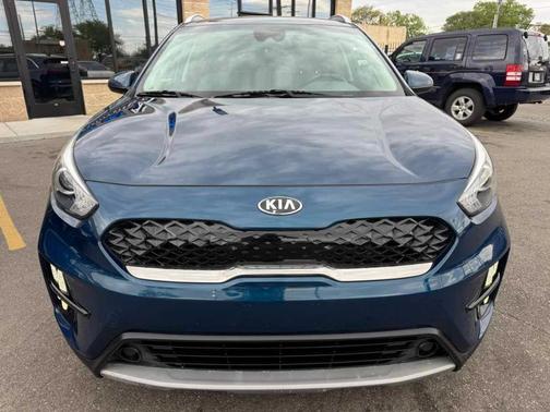 Deep Cerulean 2021 Kia Niro LXS