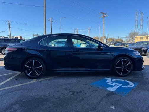 2018 Toyota Camry XSE